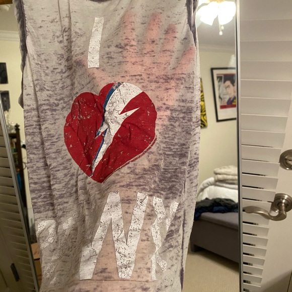 CHASER I ❤️ Bowie Burnout Tank - Picture 6 of 10